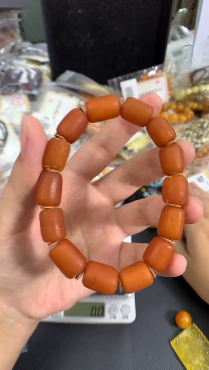 蜜蜡未镶嵌珠宝奇石1