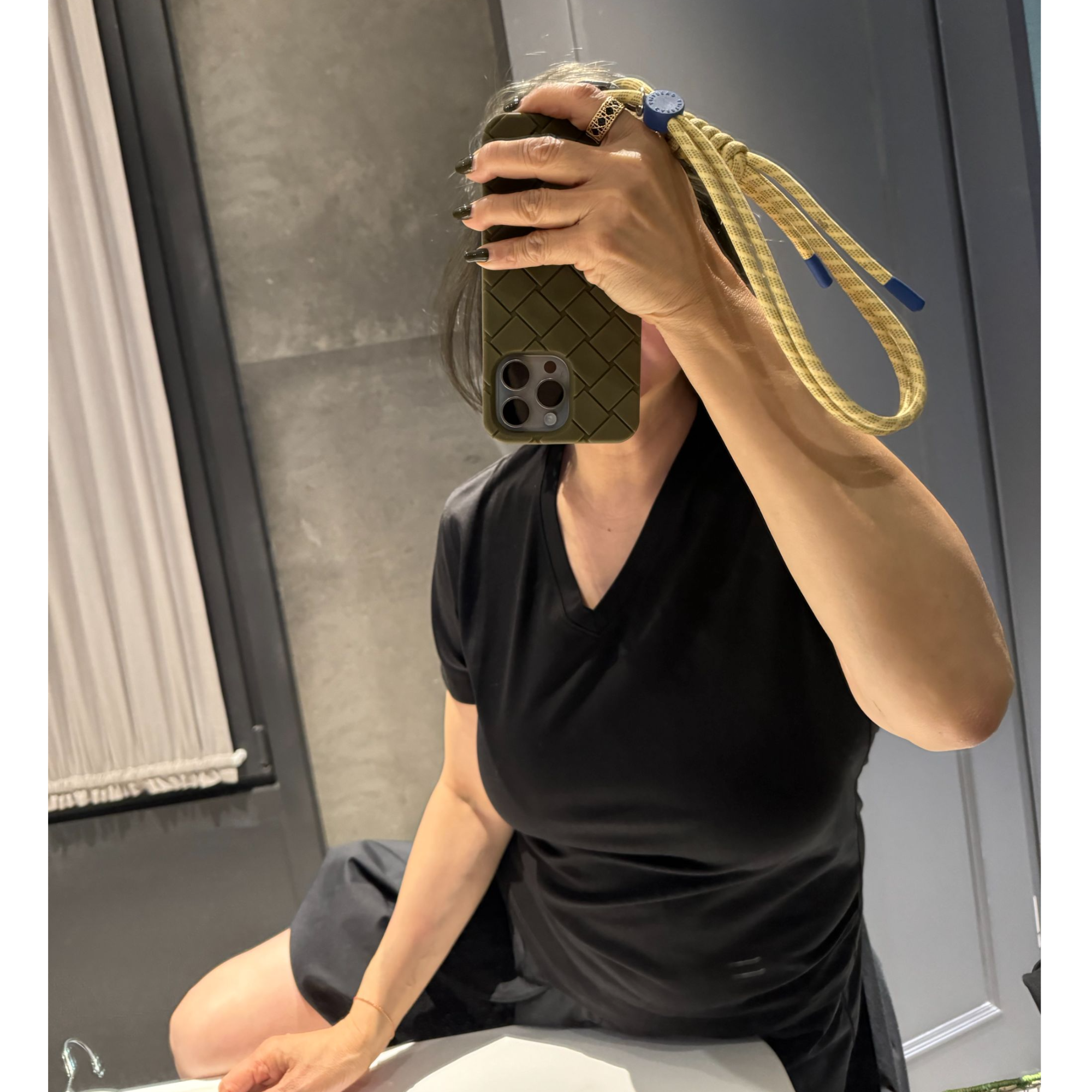 COCOLINDA | 百搭棉柔休闲速面膜T恤纯色黑色圆领 QD0108