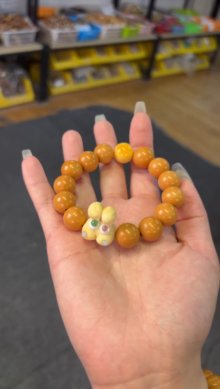 【闪购商品】石英质玉（黄龙玉）手链未镶嵌15mm猴头圆珠黄龙玉兔兔