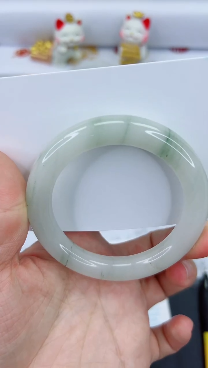 【闪购商品】石英质玉手镯未镶嵌1810-54.6