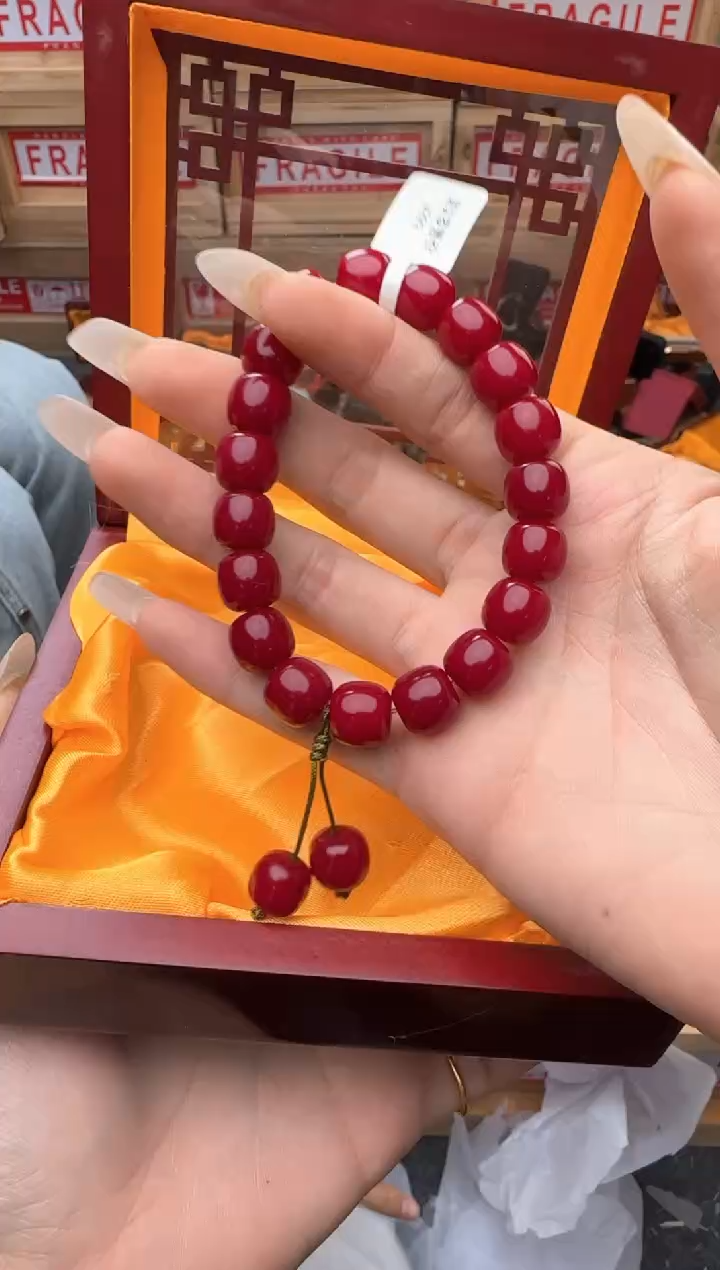 精美手串（无礼盒）