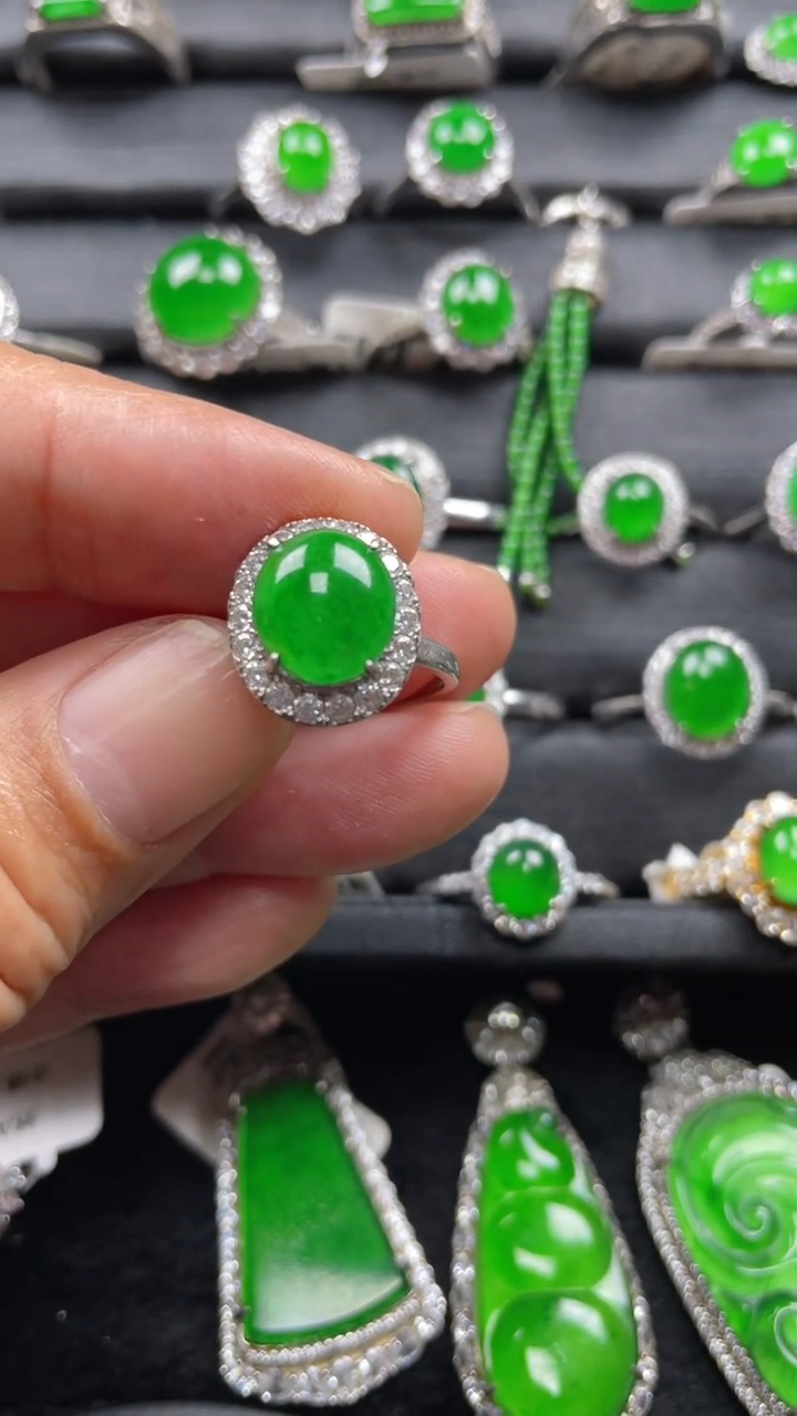 【闪购商品】翡翠戒指银S925镶嵌翡翠