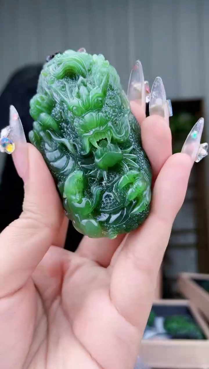 【闪购商品】和田玉挂件未镶嵌拍一发一，多样性发货！