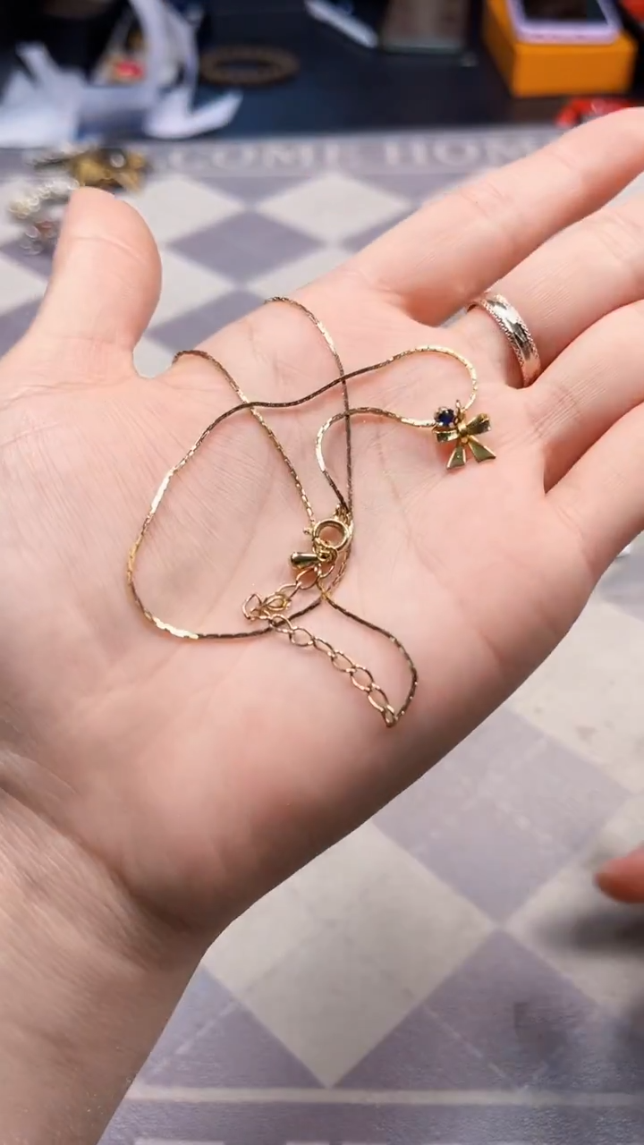 非金属无如图所示时尚饰品