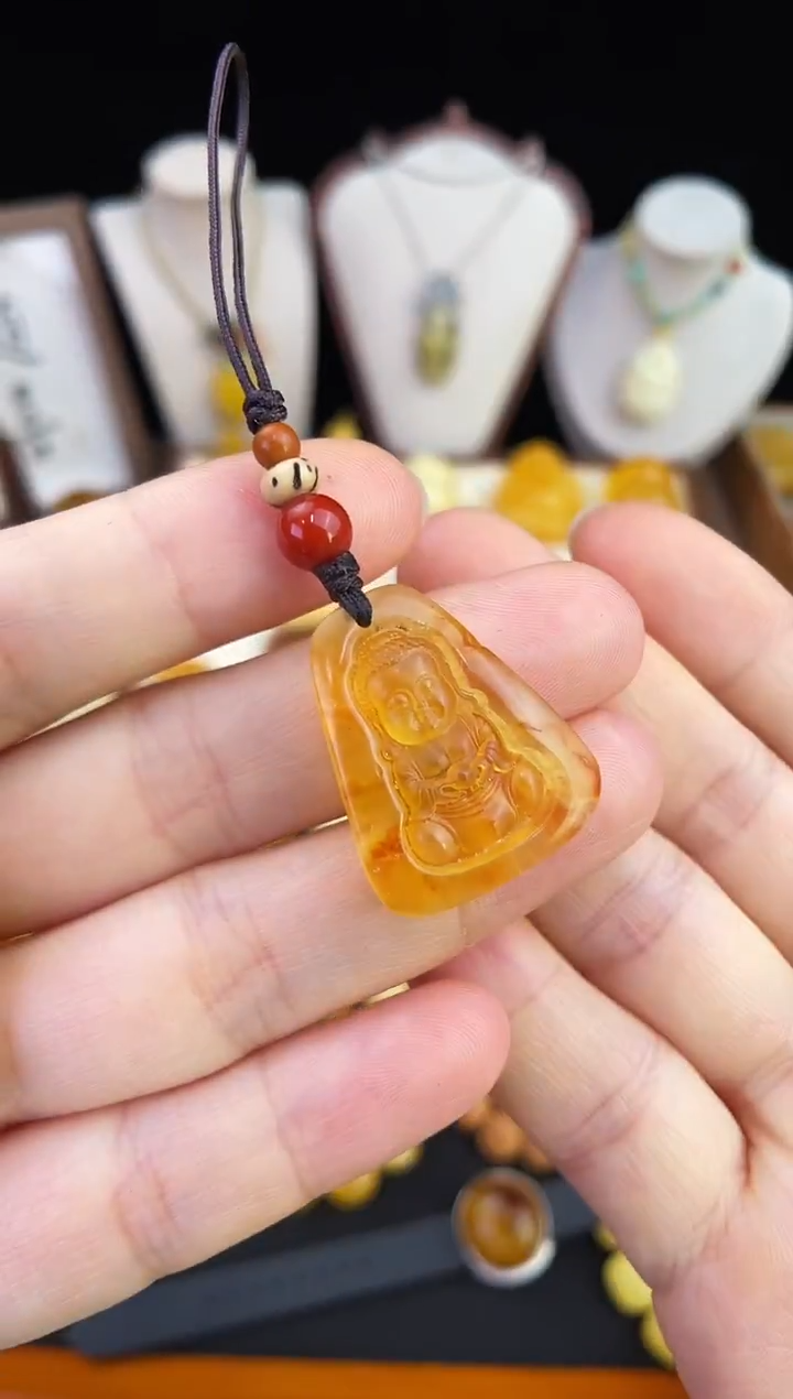 琥珀未镶嵌珠宝奇石柒月