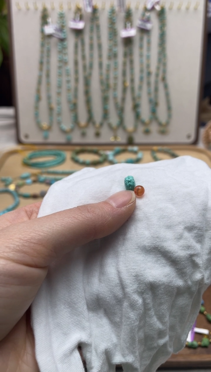 【闪购商品】南红玛瑙珠宝奇石未镶嵌17