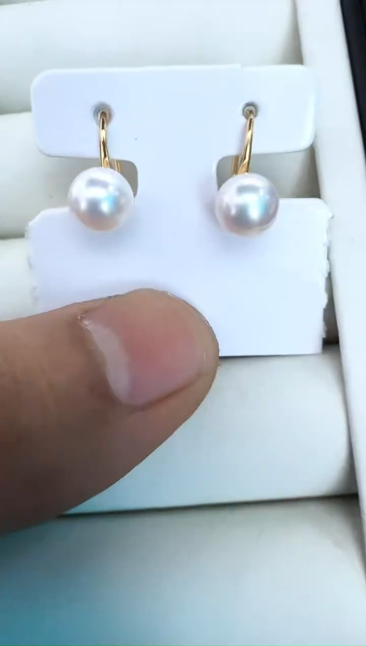 【闪购商品】海水珍珠耳饰银S925镶嵌耳钉