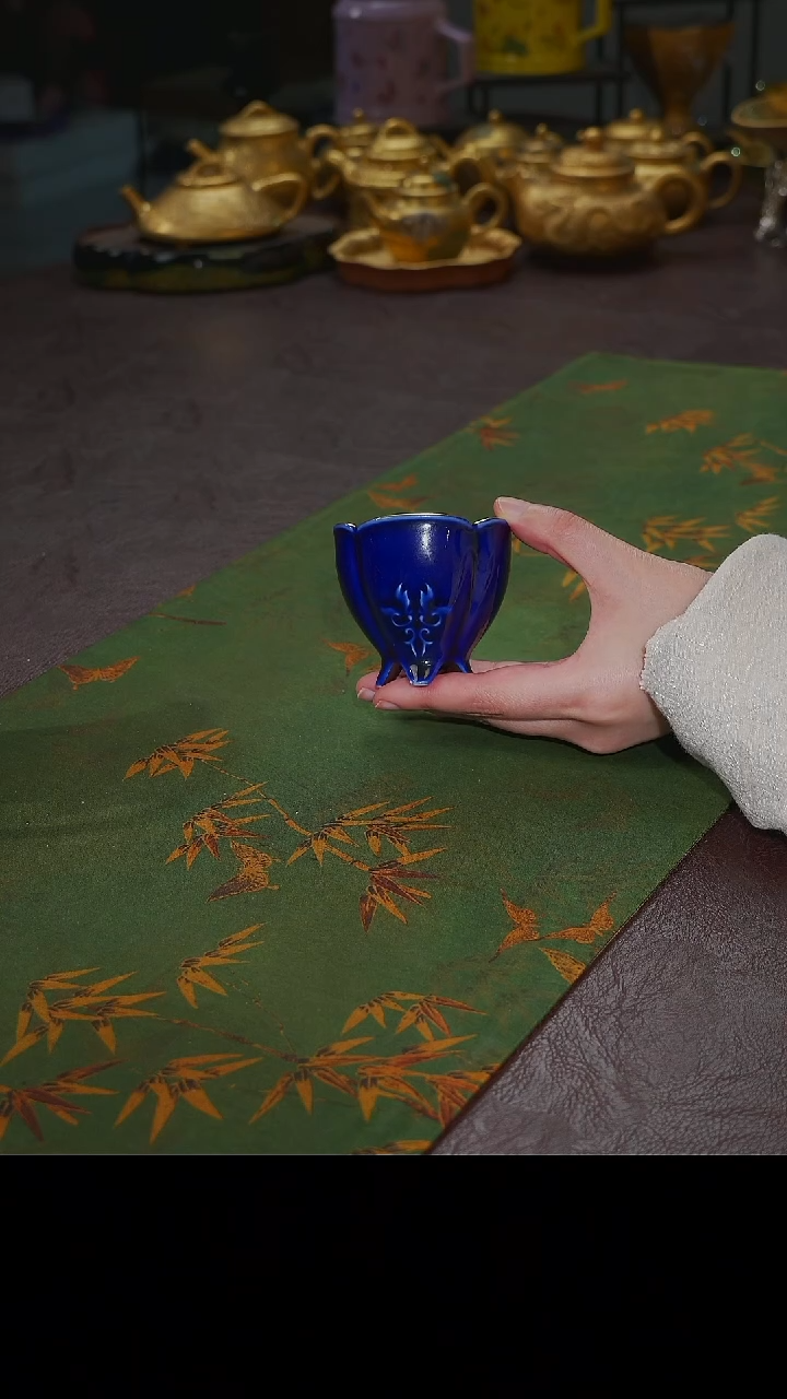 杯【宜景窑蓝宝王子鎏金系列】逐鹿四方