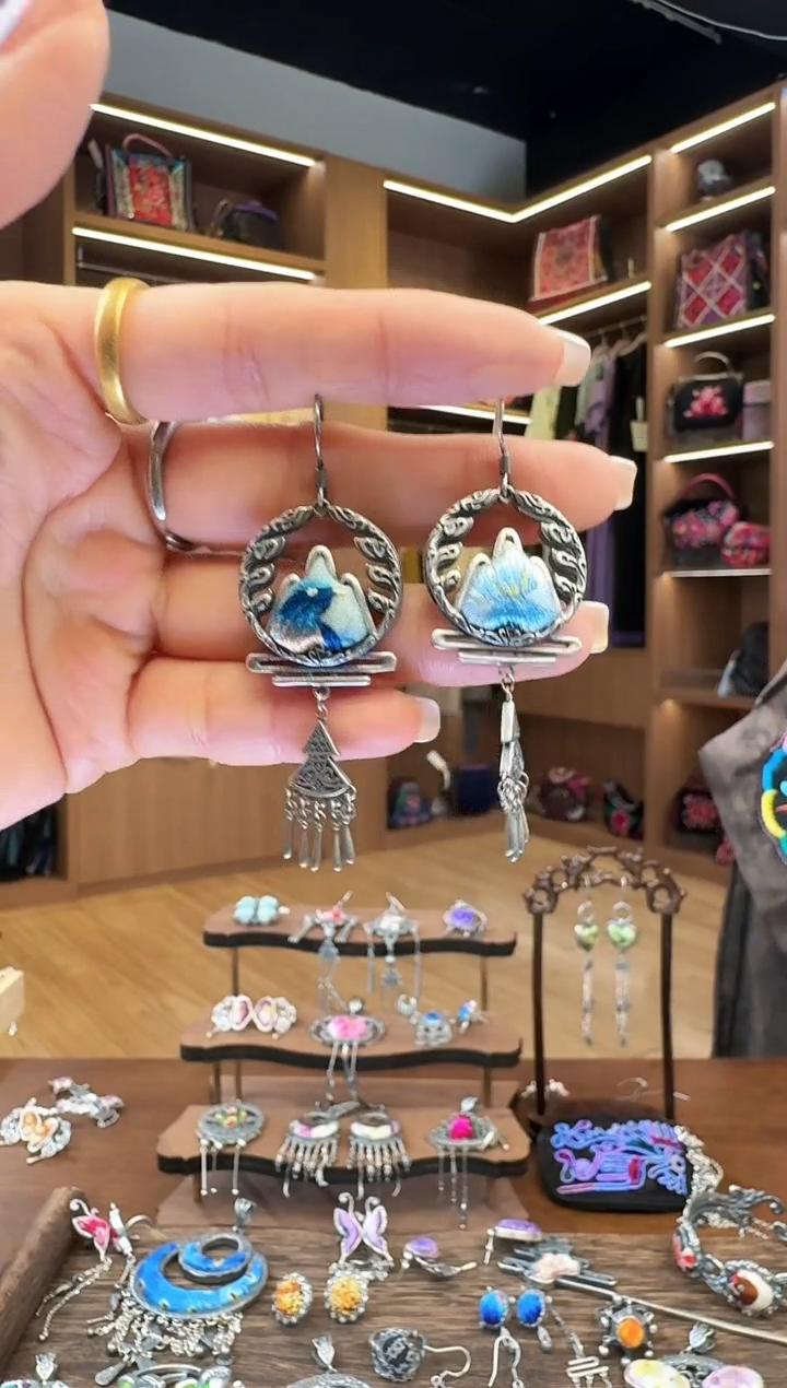 【闪购商品】织绣64黔东南苗族刺绣