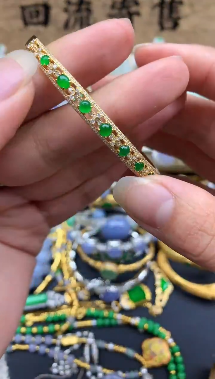 【闪购商品】翡翠手镯18K金镶嵌404-中国好珍宝