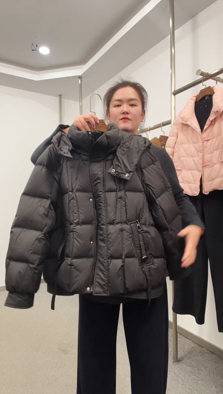 笑**生PJ086黑色L短款羽绒