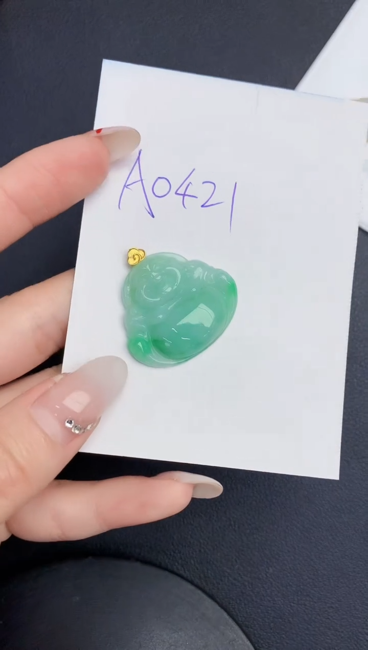 【闪购商品】翡翠颈饰18K金镶嵌000000000000