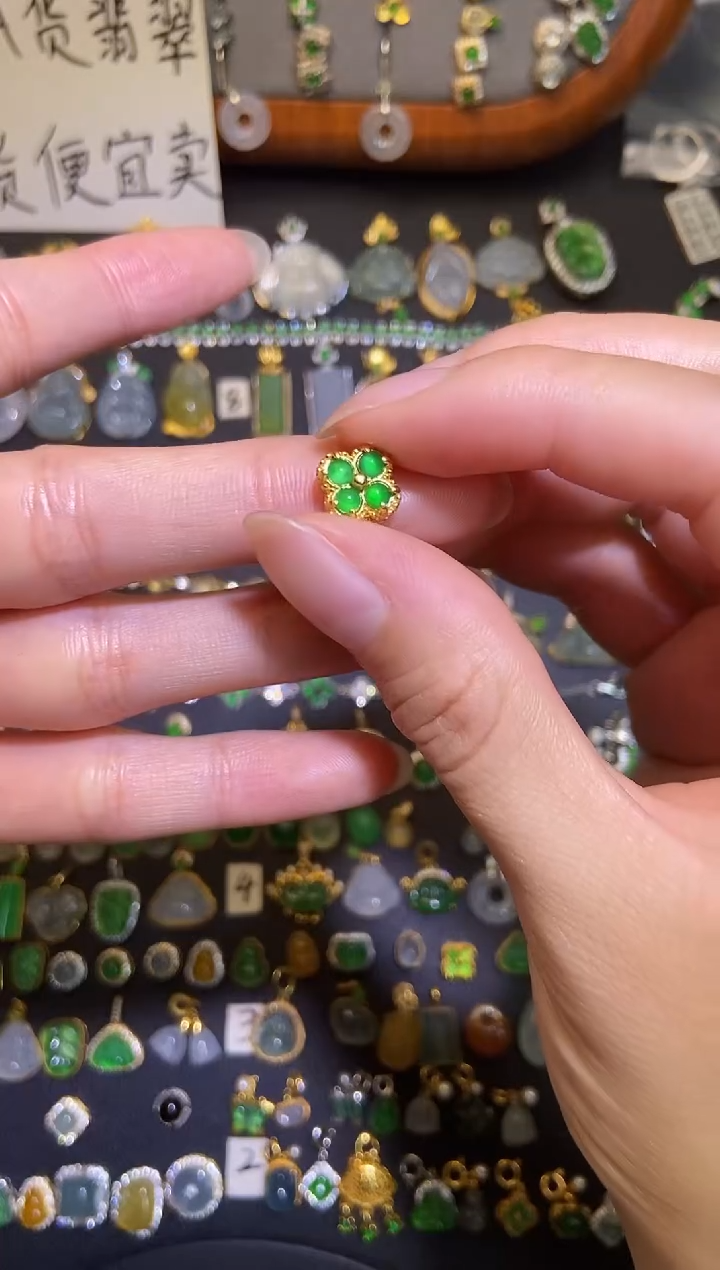 翡翠银S925镶嵌吊坠(不含链)天然a货翡翠