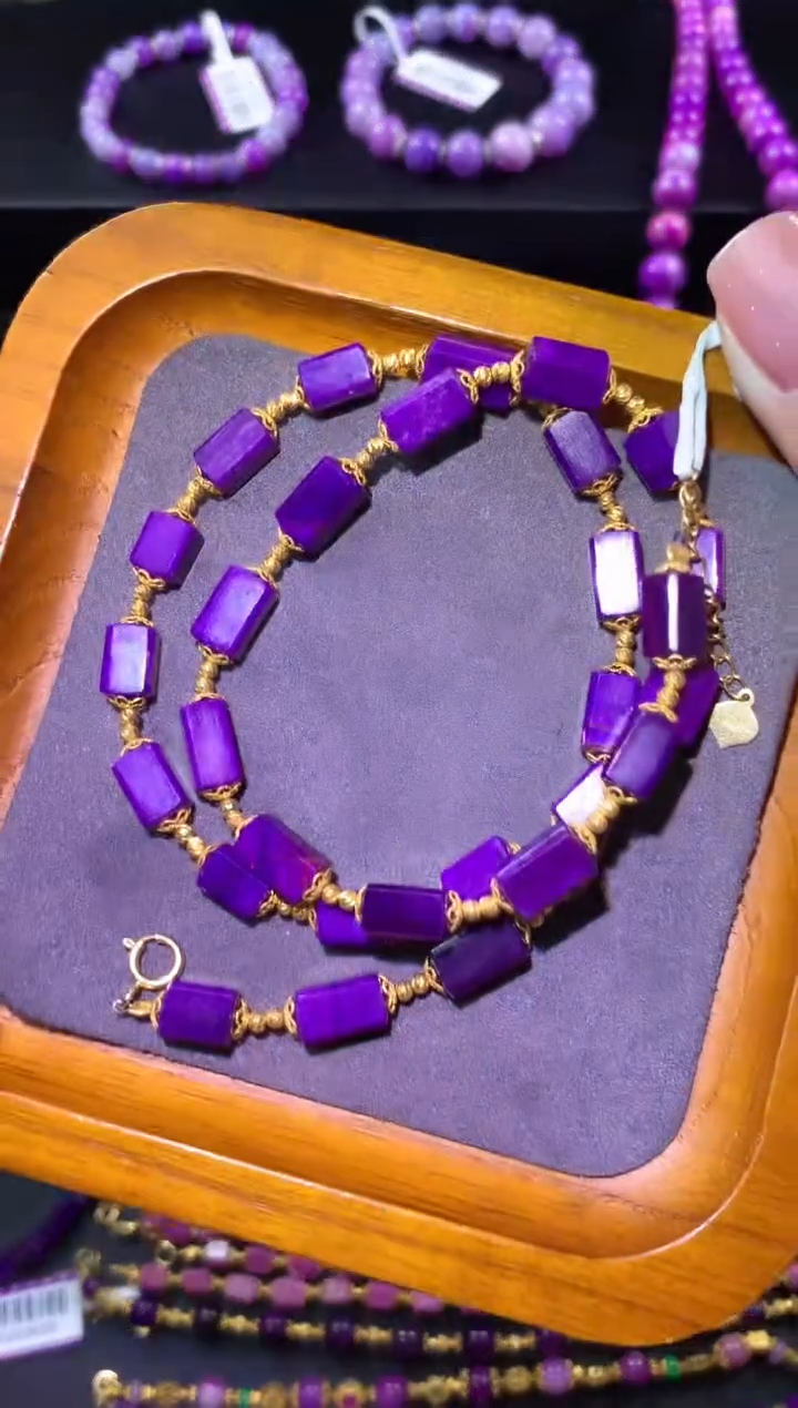 【闪购商品】苏纪石（舒俱来）.18K金镶嵌舒俱来项链