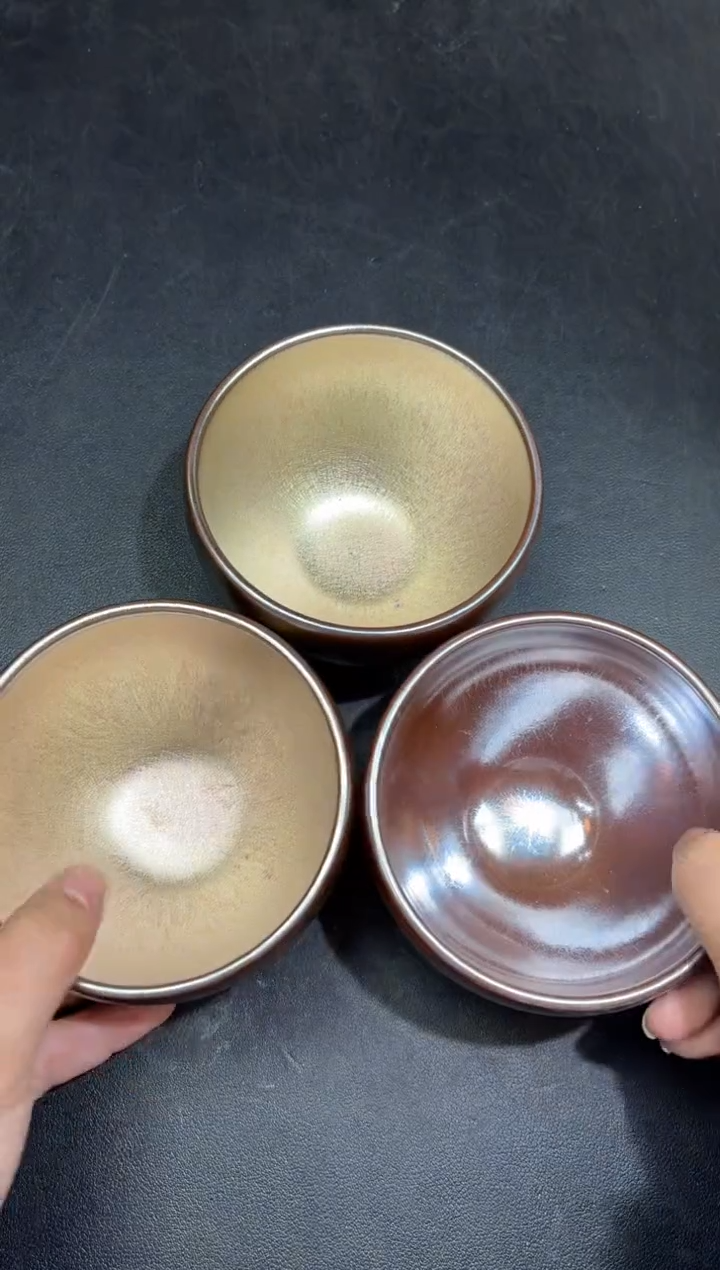 茶盏微瑕99       三只