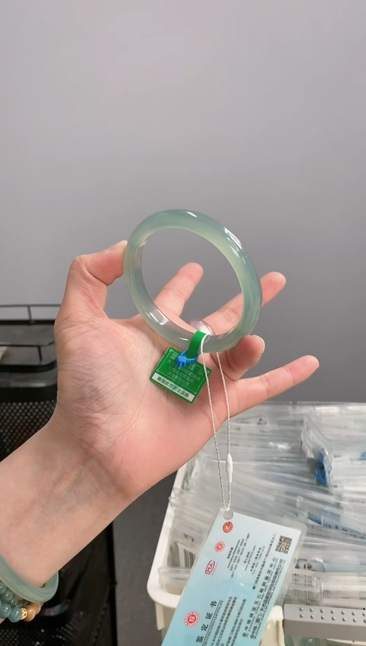 【闪购商品】玛瑙/玉髓手镯合金59-60圈