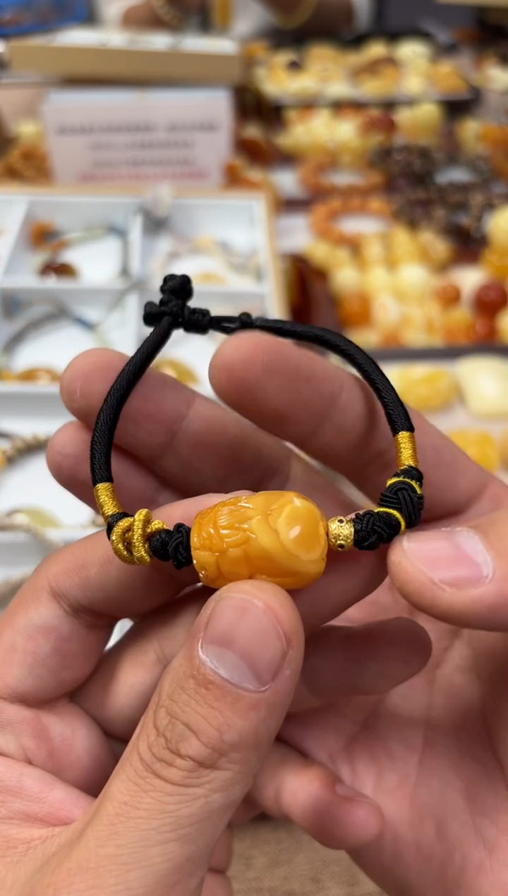 【闪购商品】蜜蜡裸石未镶嵌手绳