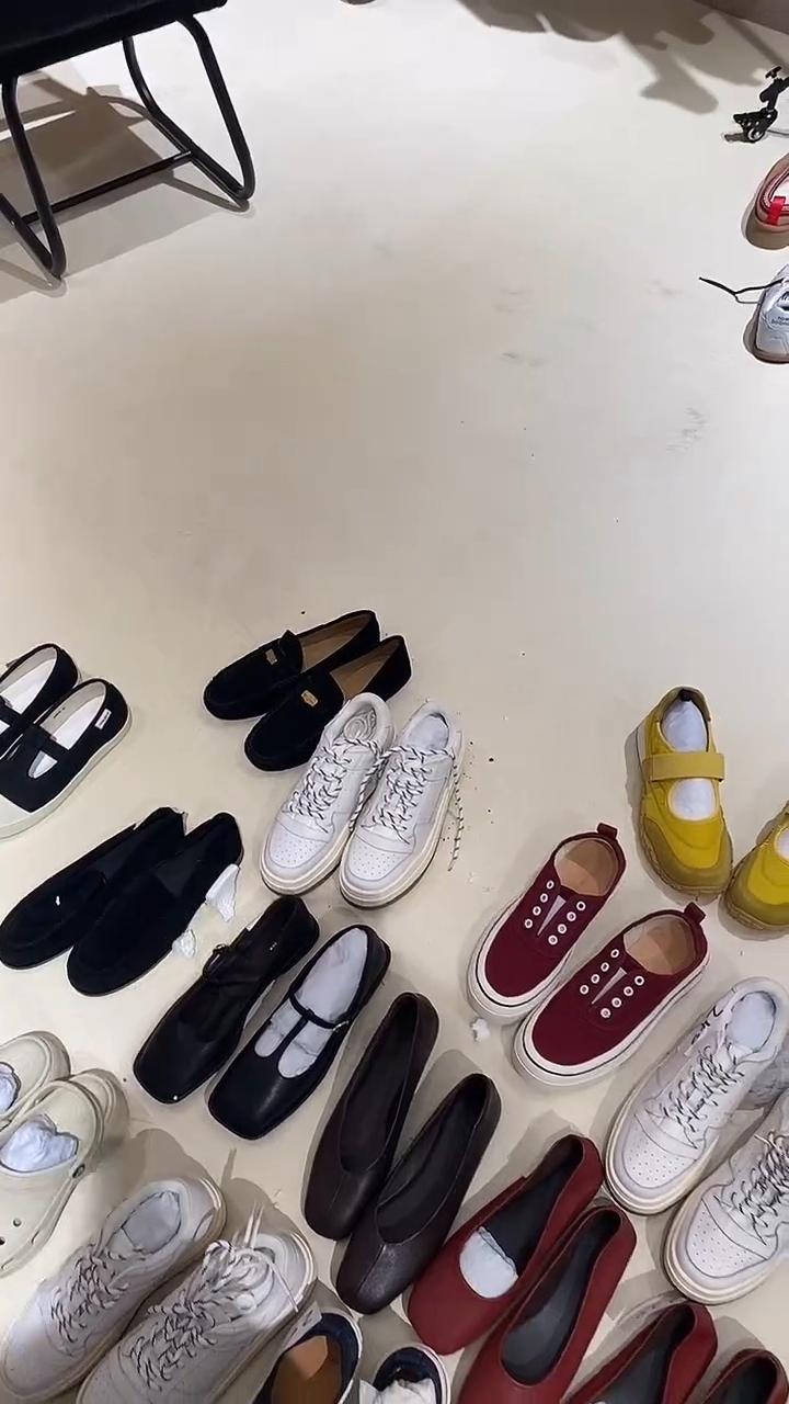 玲***常白色厚底板鞋38码240