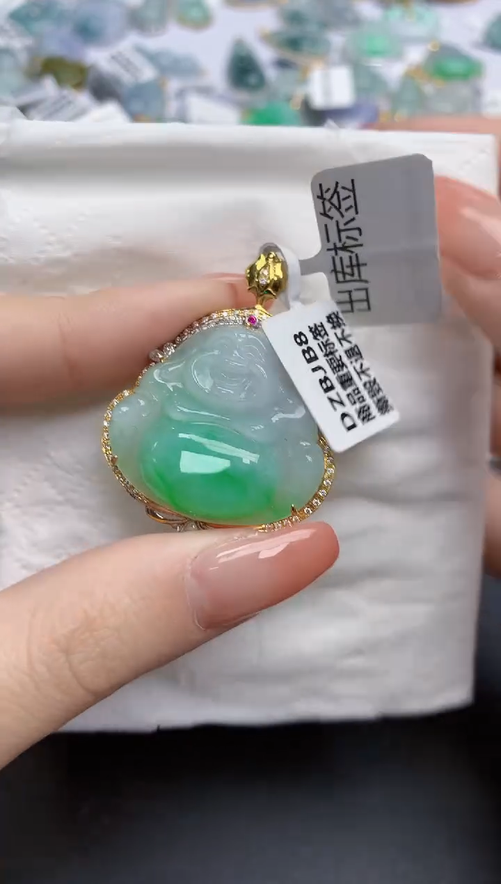 【闪购商品】翡翠颈饰18K金镶嵌天然缅甸翡翠A货