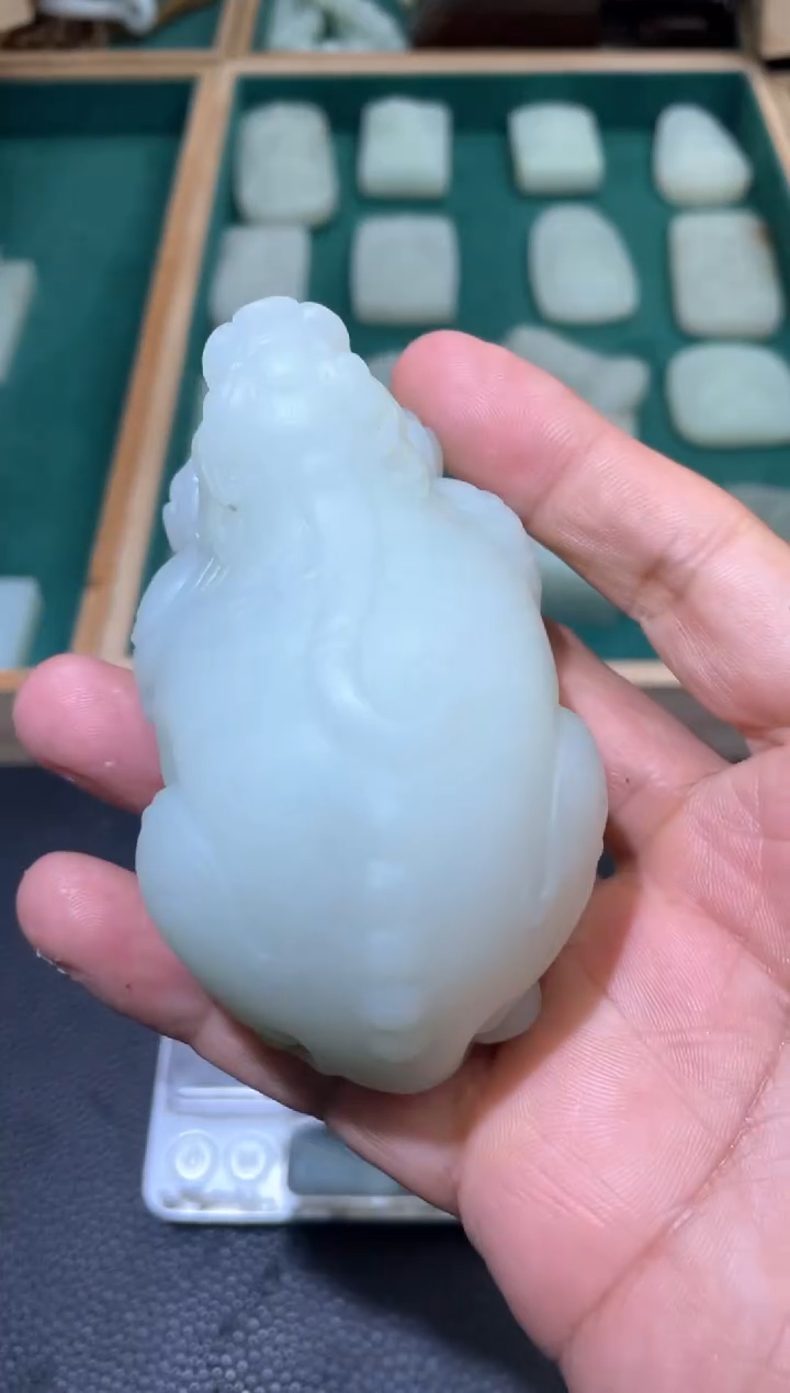 定制和田玉貔貅 