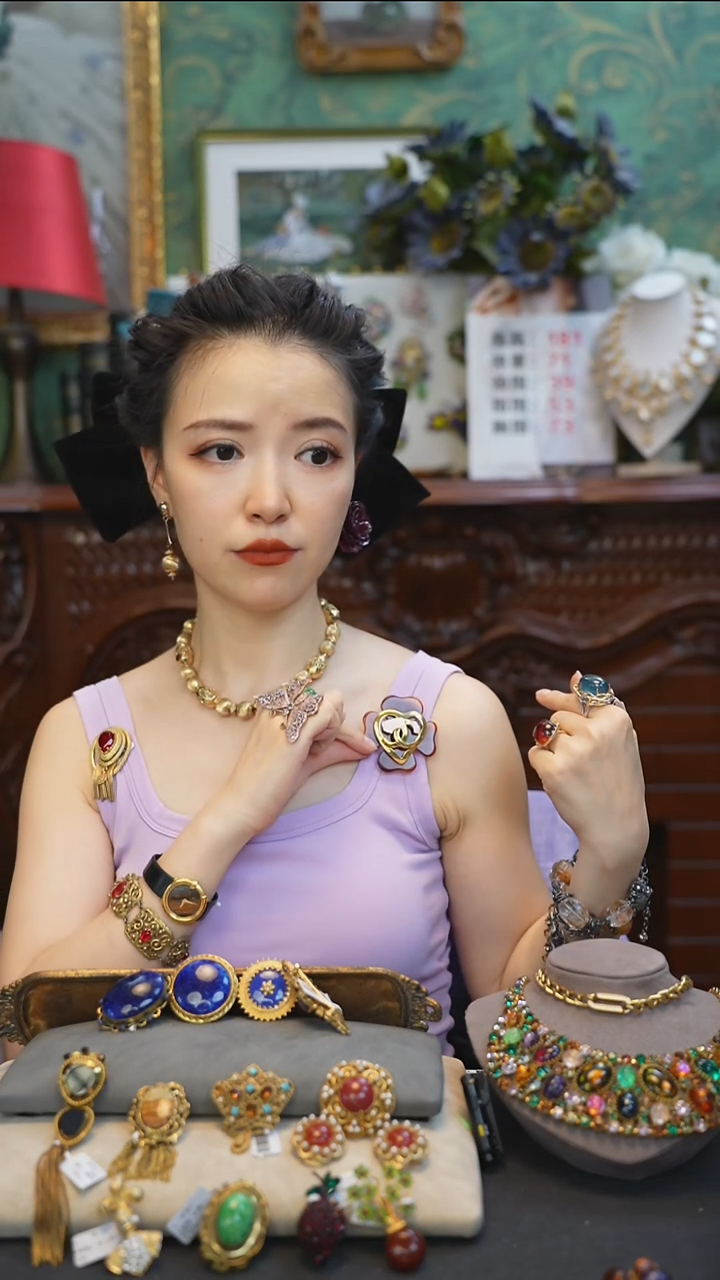 树脂合金【Liz璇子】胸针H46180无鉴赏期