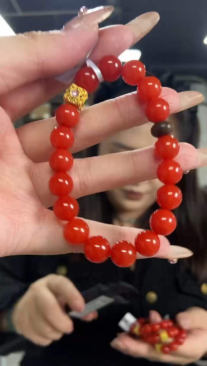 【闪购商品】南红玛瑙手串未镶嵌多样性发其一颜色微差