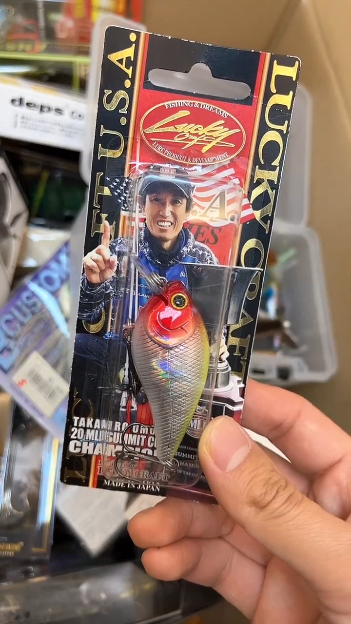 泳道路亚 闪购专拍