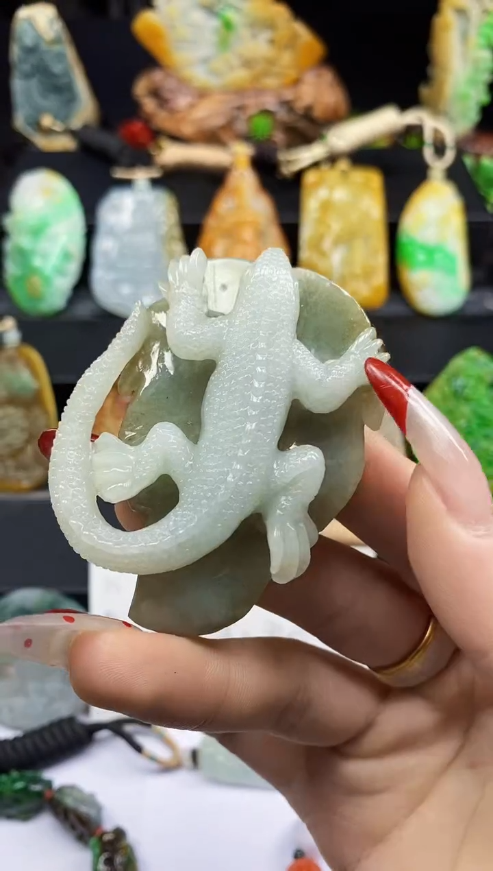 【闪购商品】定制翡翠未镶嵌翡翠A货