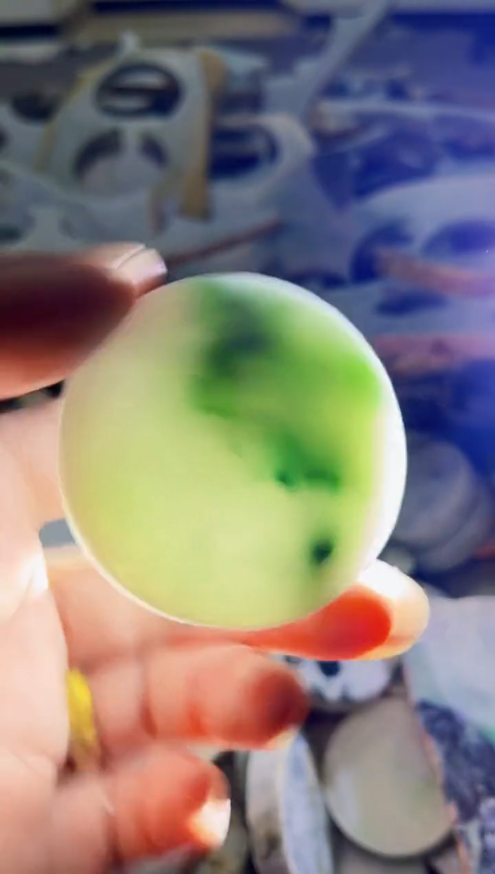 【闪购商品】翡翠挂件未镶嵌A货康壹394