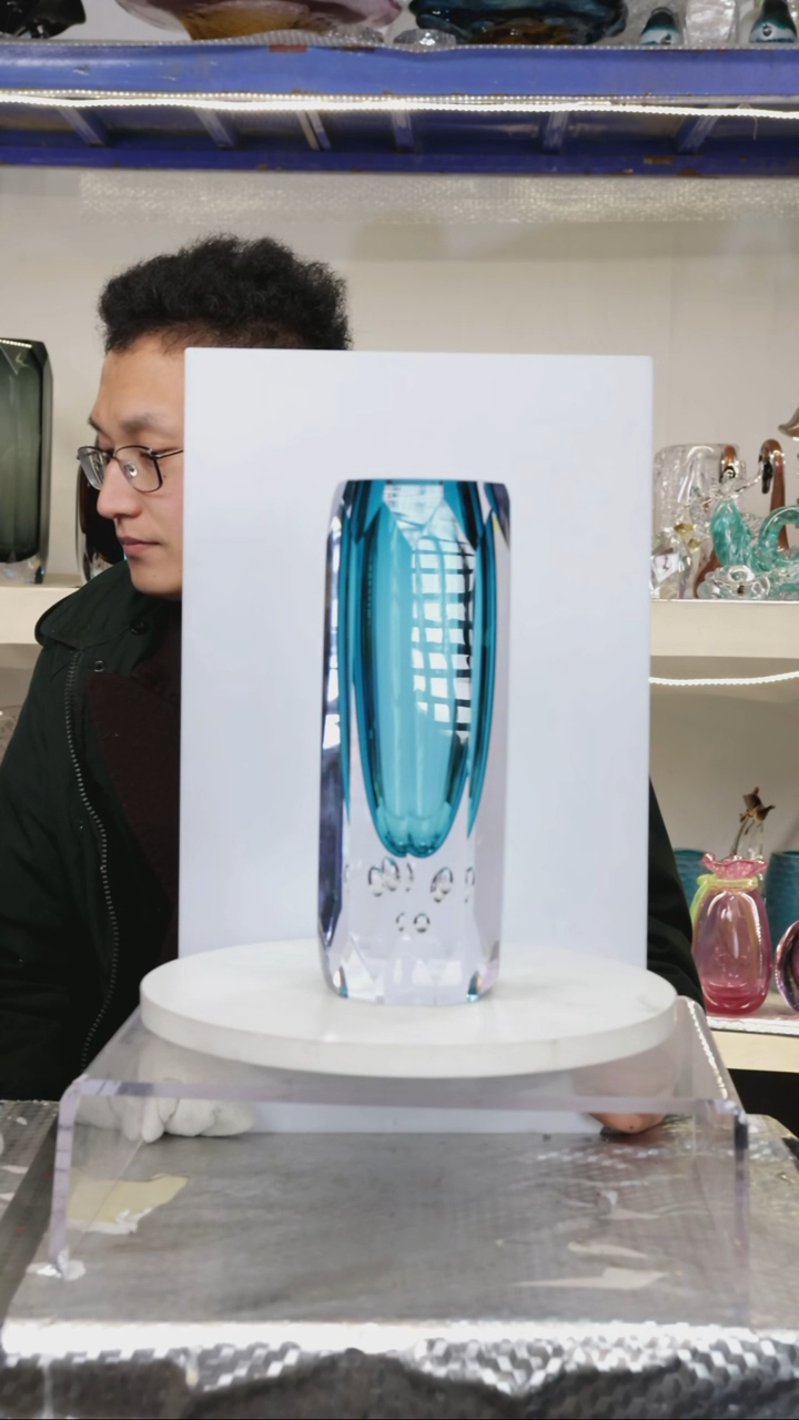 【闪购商品】琉璃【幻彩】高28.5精品琉璃正常手工痕迹