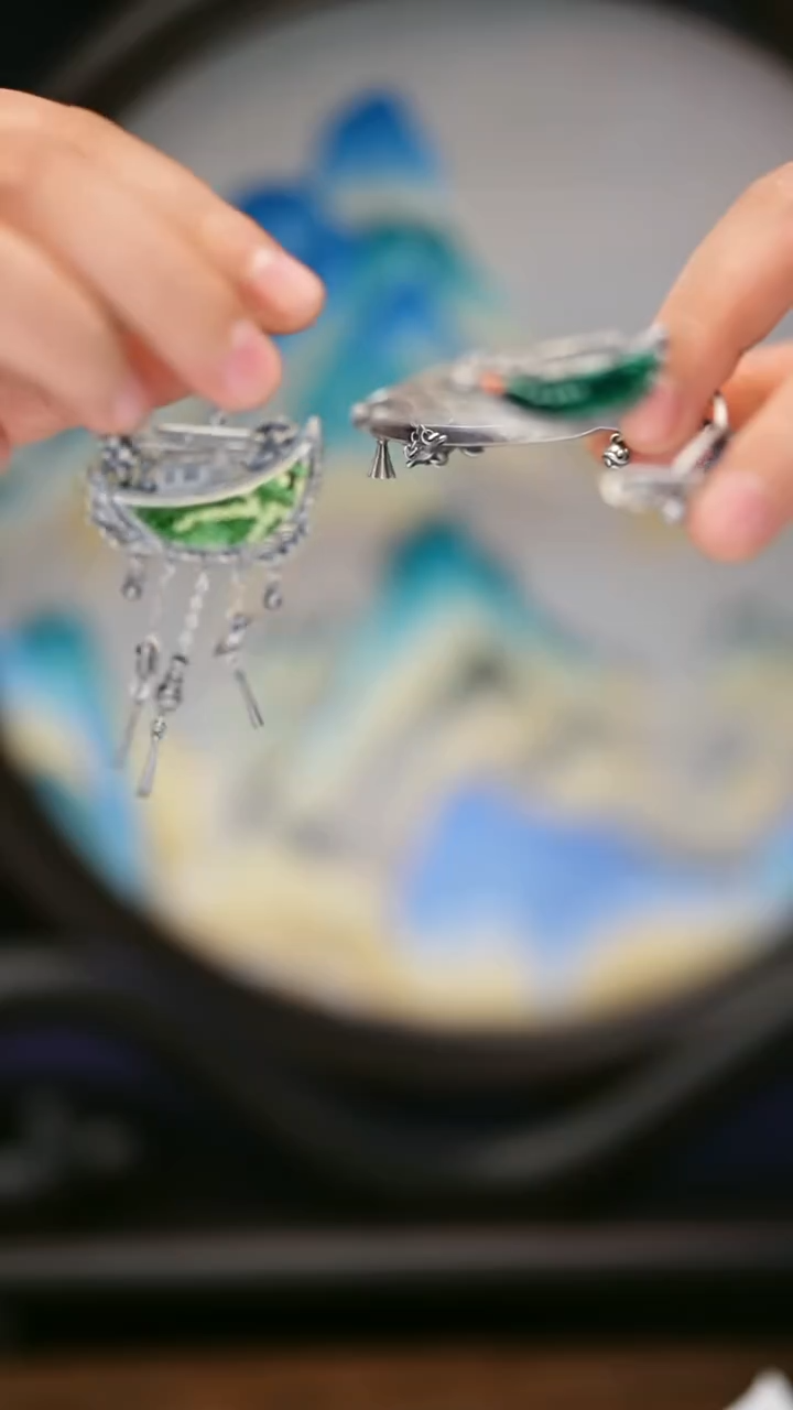 织绣99黔东南苗族刺绣