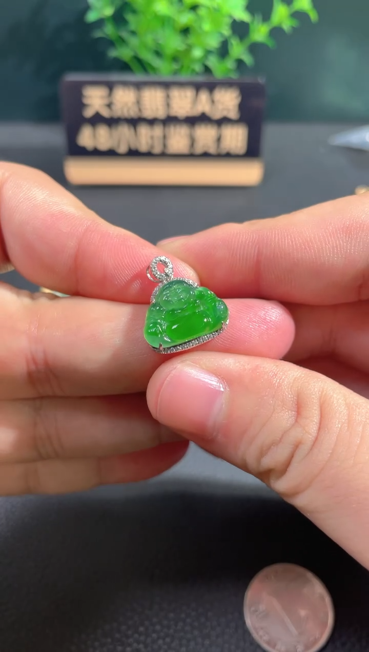 【闪购商品】翡翠颈饰18K金镶嵌翡翠