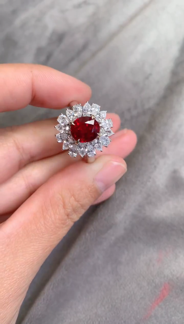 【闪购商品】红宝石戒指18K金镶嵌3.02CT  无烧鸽血红