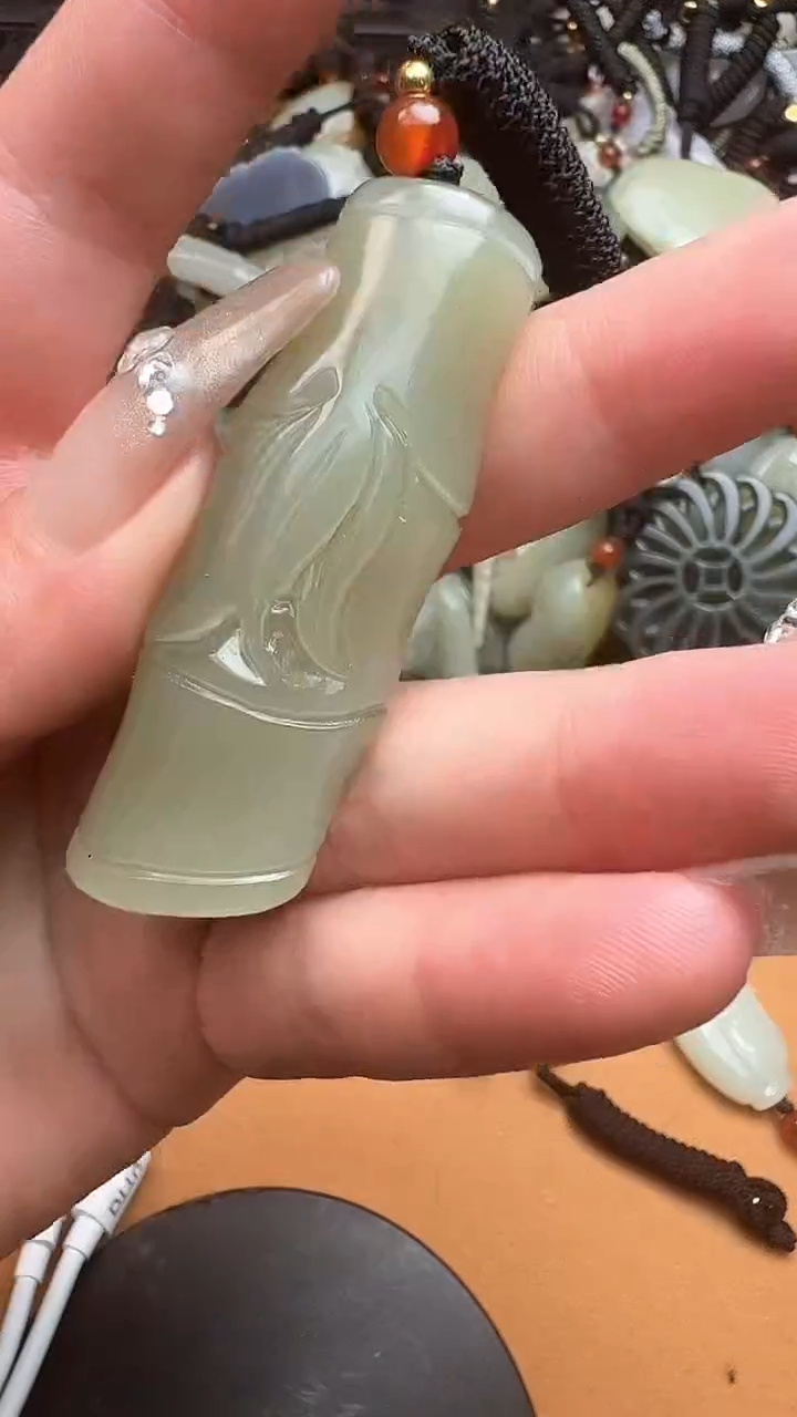 【闪购商品】和田玉颈饰未镶嵌1