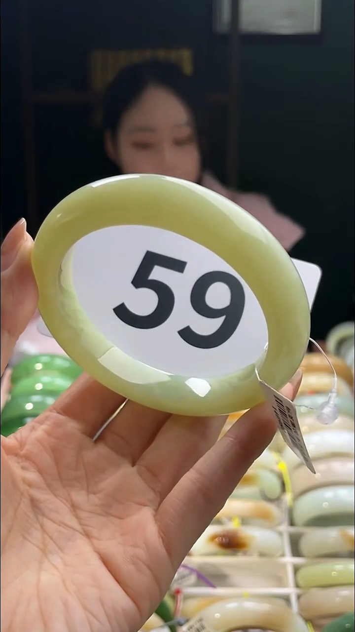 定制和田玉和田玉手镯