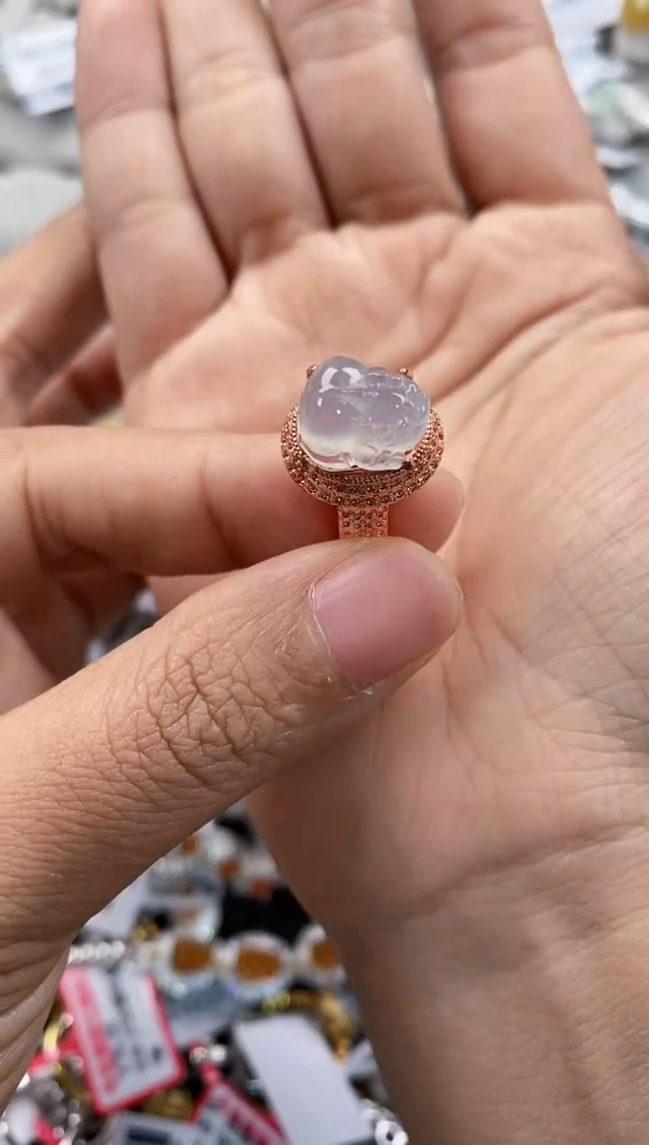 未镶嵌戒指翡翠333    9