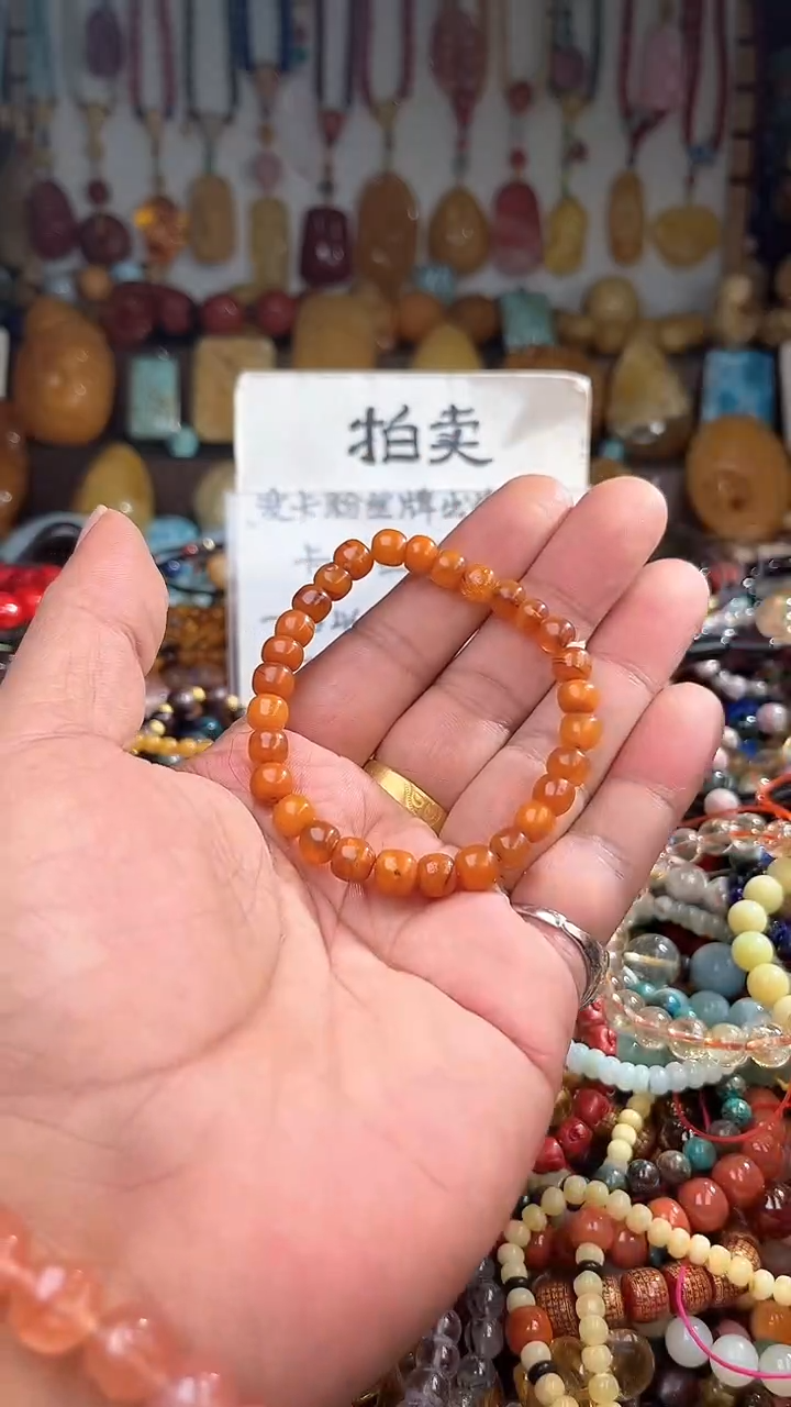 裸石琥珀未镶嵌秀**呀一物一拍 005086