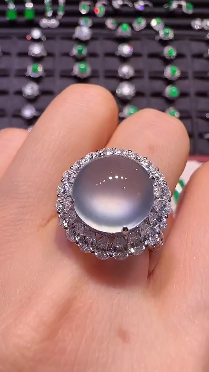 【闪购商品】翡翠戒指18K金镶嵌戒指