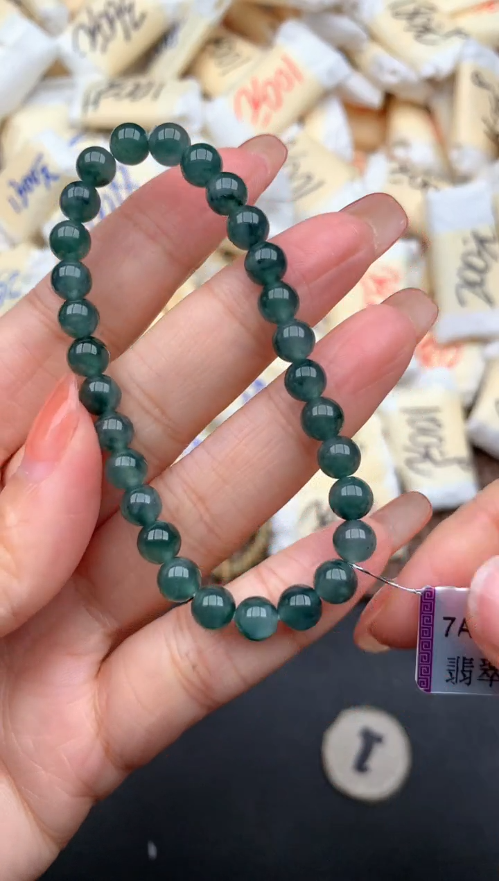 未镶嵌挂件翡翠一