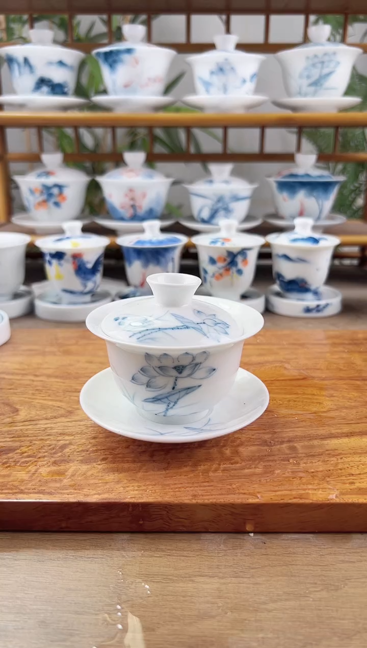 微瑕素莲130ml三才盖碗