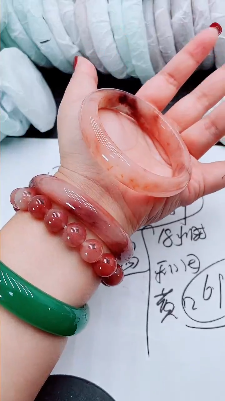 【闪购商品】石英质玉手镯未镶嵌P37-60-61