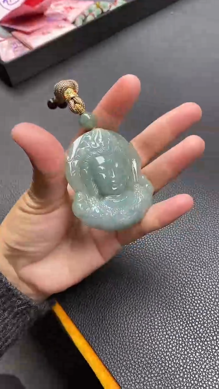 【闪购商品】翡翠颈饰未镶嵌挂件