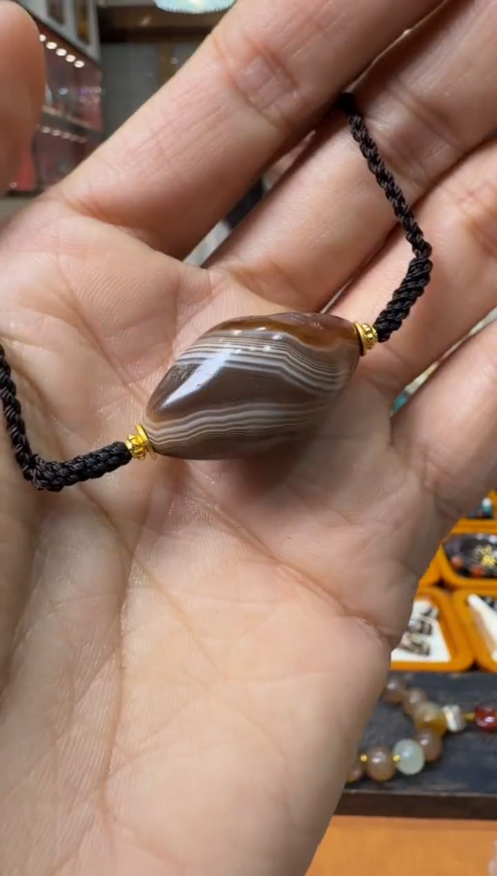 未镶嵌玛瑙/玉髓珠宝奇石缠丝橄榄珠项链