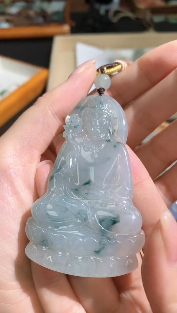 【闪购商品】翡翠颈饰18K金镶嵌250308261