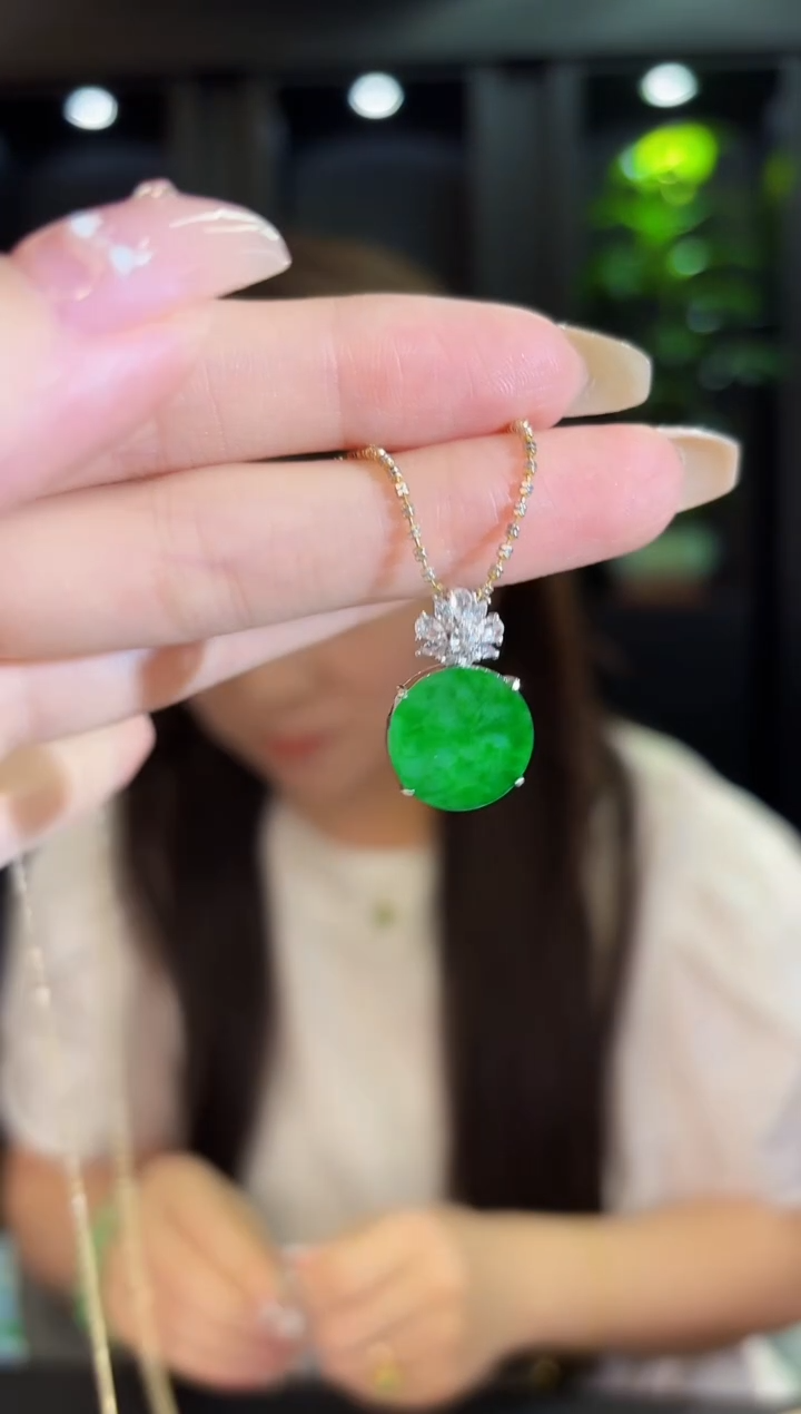 翡翠未镶嵌吊坠(不含链)缅料A货/多样性发货/一件