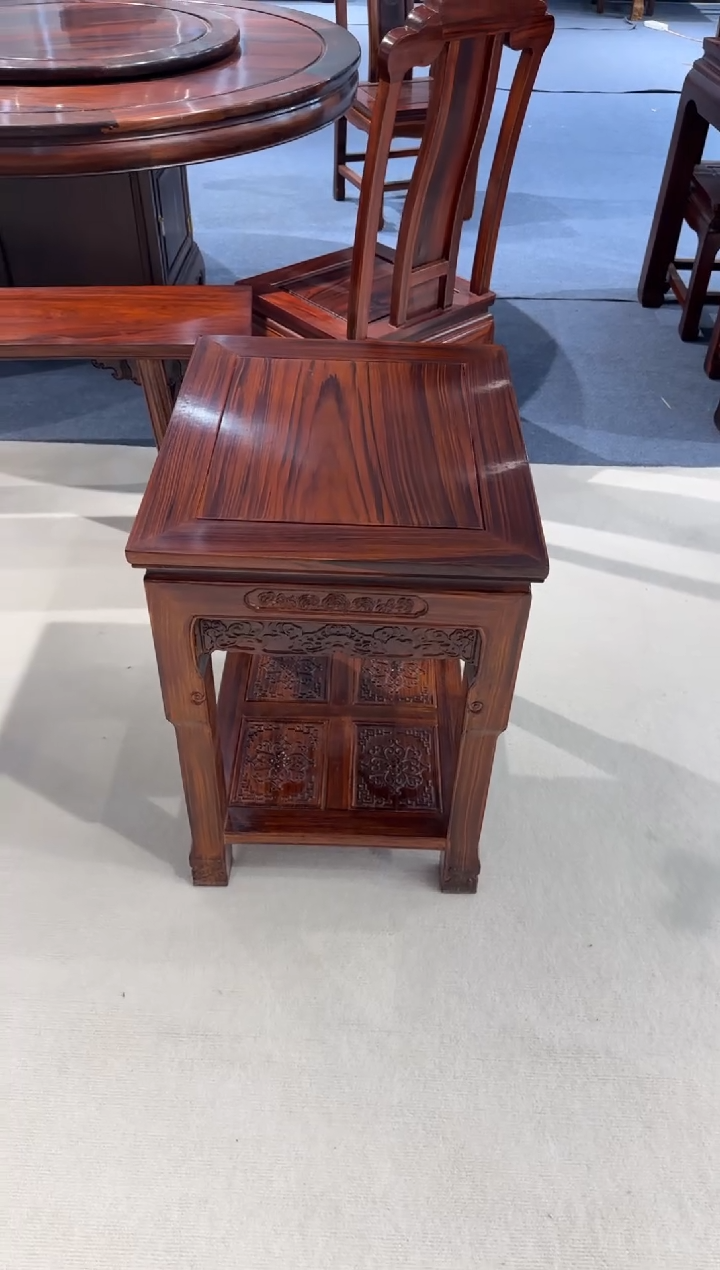 黑酸枝木类书架案几