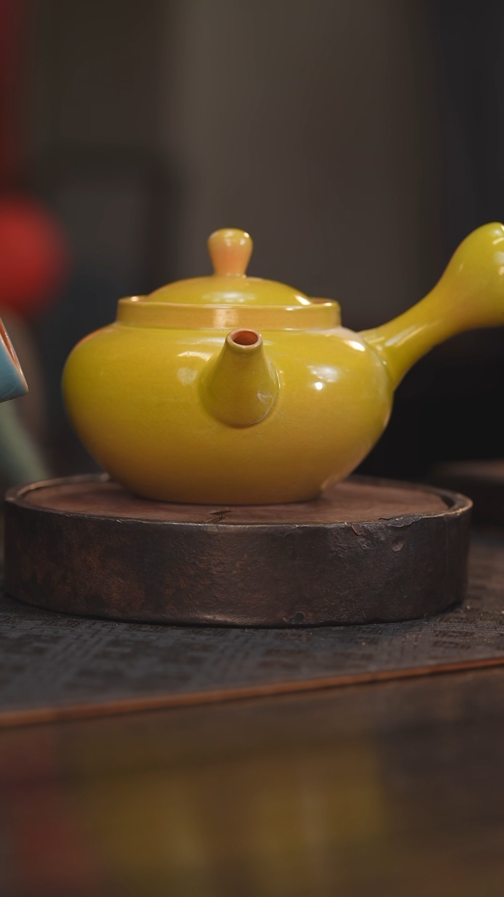 【闪购商品】杯56柴房陶瓷丨黄色侧把壶