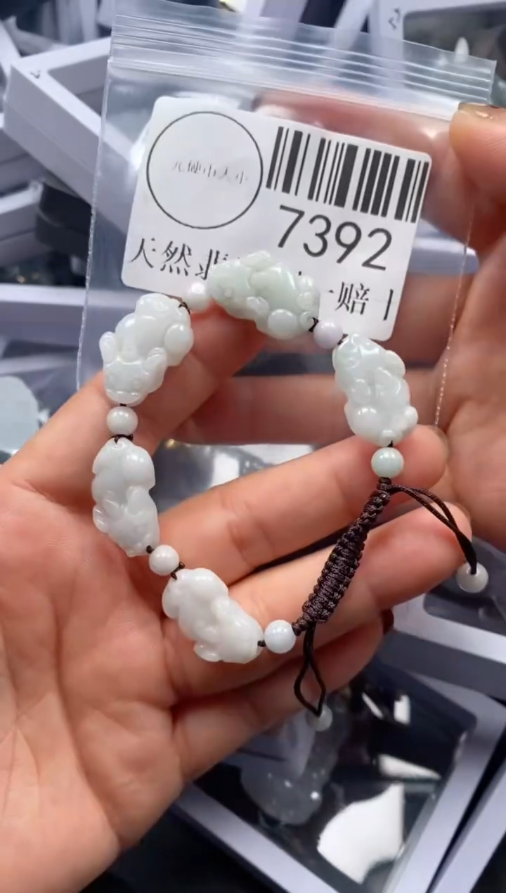 吊坠(不含链)未镶嵌翡翠7392