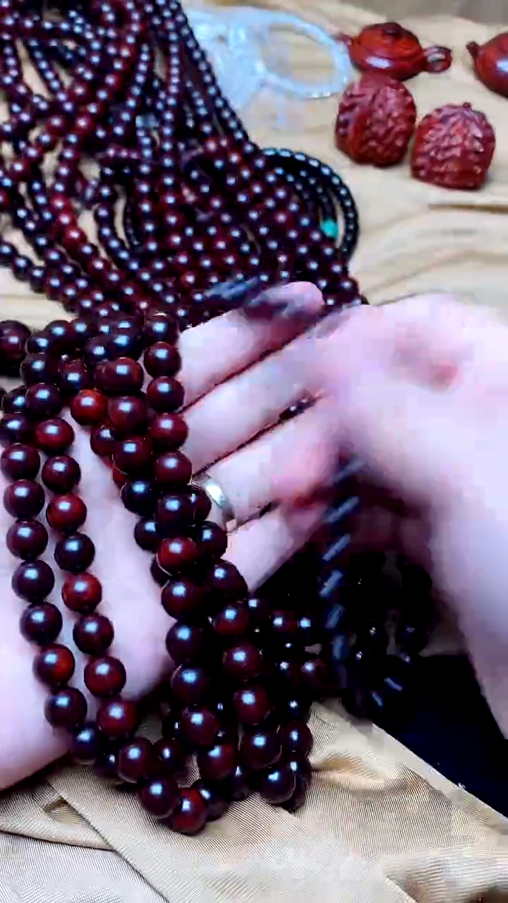 檀香紫檀（小叶紫檀）1.0（其一）