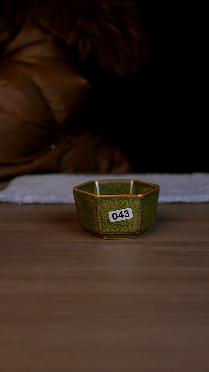 【闪购商品】杯043号茶叶末洒金六方杯